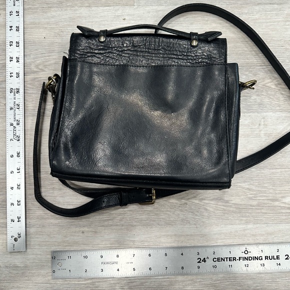Will Leather Goods Black Leather Crossbody Bag - Picture 2 of 4